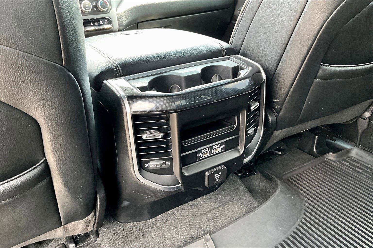 Used 2022 RAM 1500 Laramie w/ Sport Appearance Package image 17