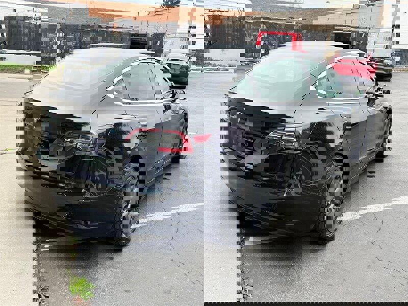 Used 2018 Tesla Model 3 Long Range image 7