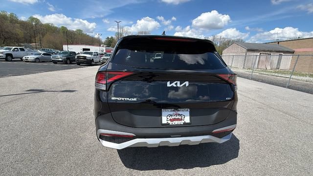 Used 2023 Kia Sportage EX image 4