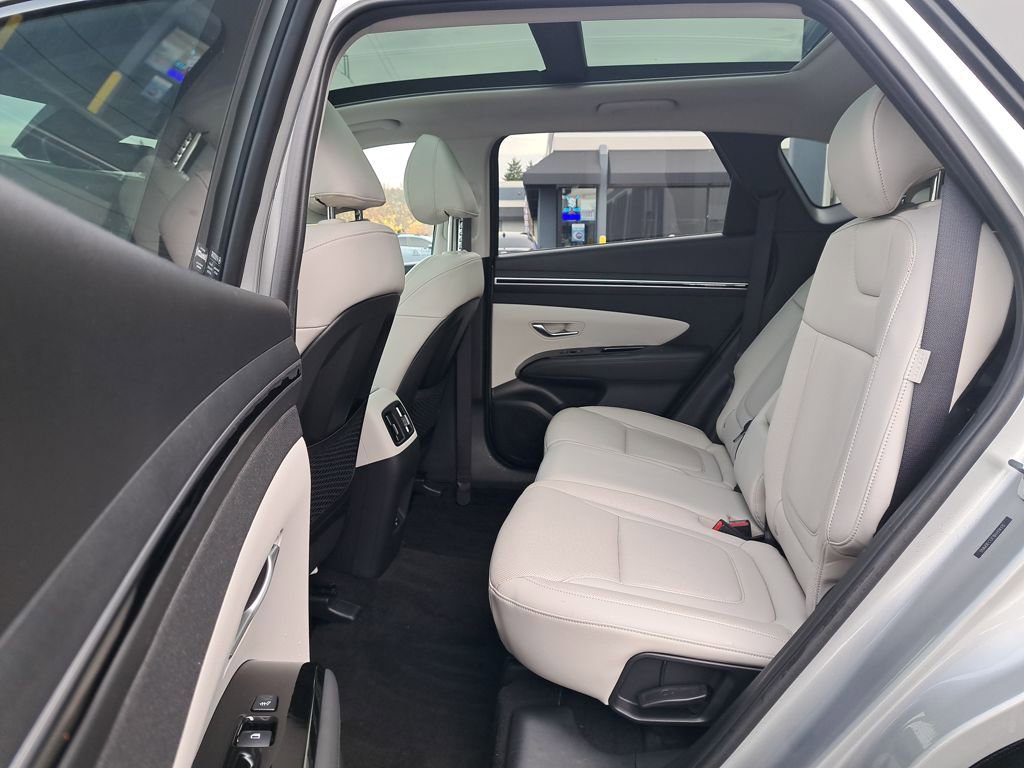 Used 2024 Hyundai Tucson Limited image 14