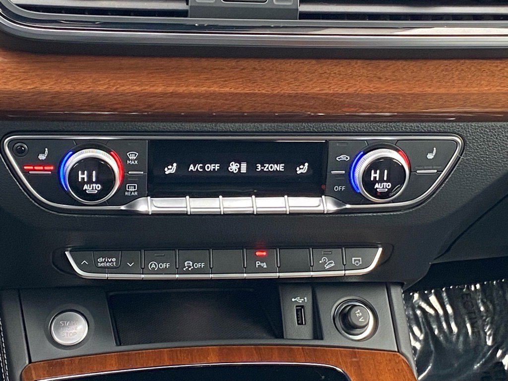 Used 2023 Audi Q5 2.0T Premium Plus w/ Premium Plus Package image 10