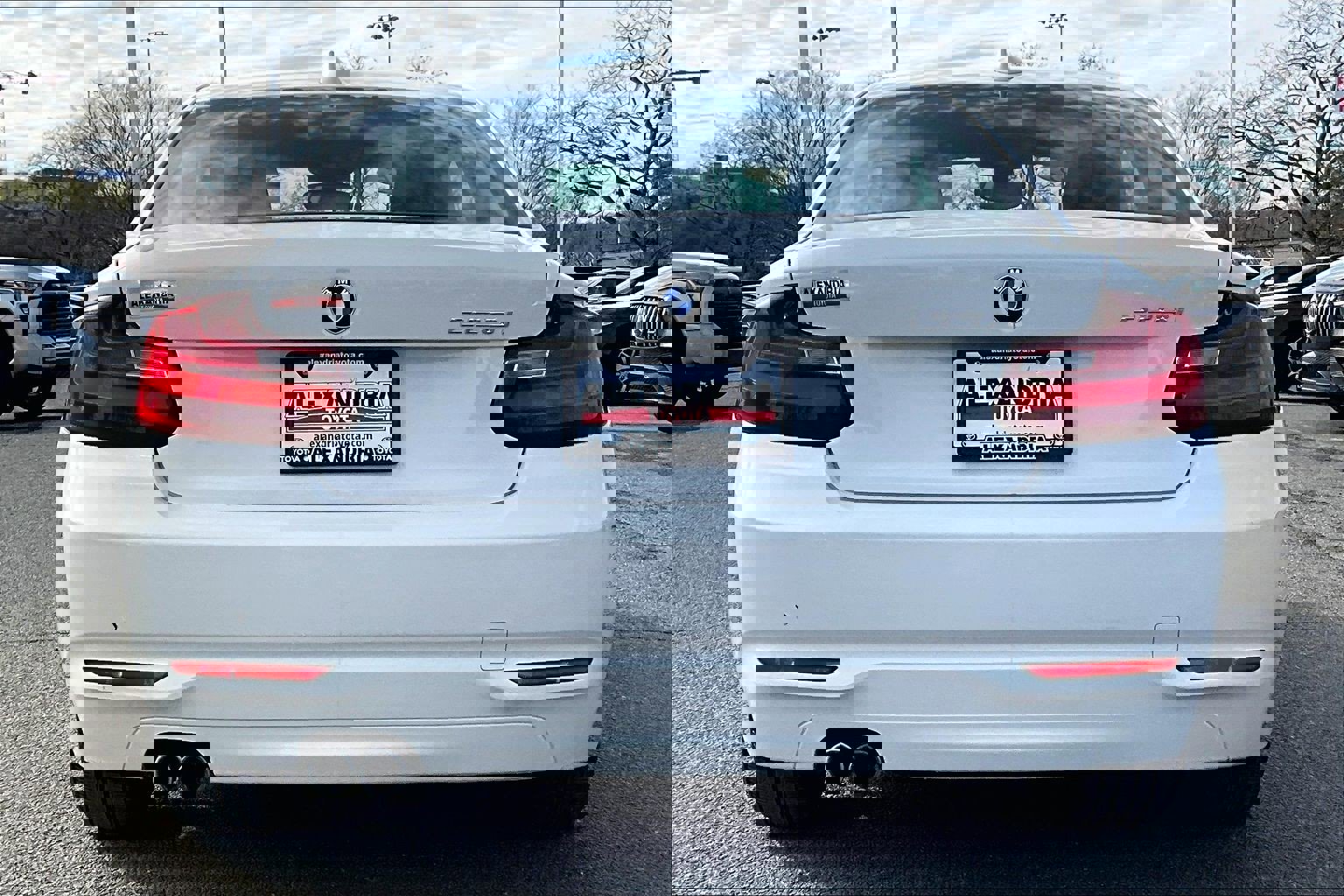 Used 2015 BMW 228i Coupe image 4