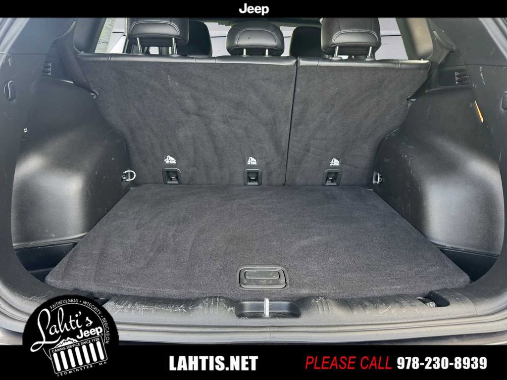 Certified 2022 Jeep Compass Altitude image 17