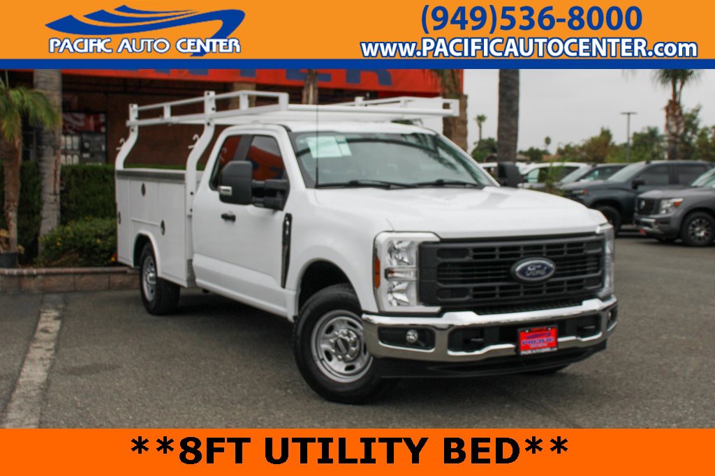 Used 2024 Ford F250 XL w/ XL Chrome Package image 1