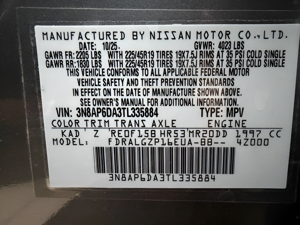 New 2026 Nissan Kicks SR w/ Cold Weather Package FWD image 30
