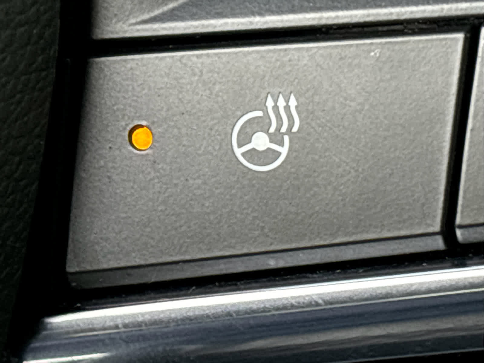 Certified 2025 Chevrolet Tahoe High Country image 16