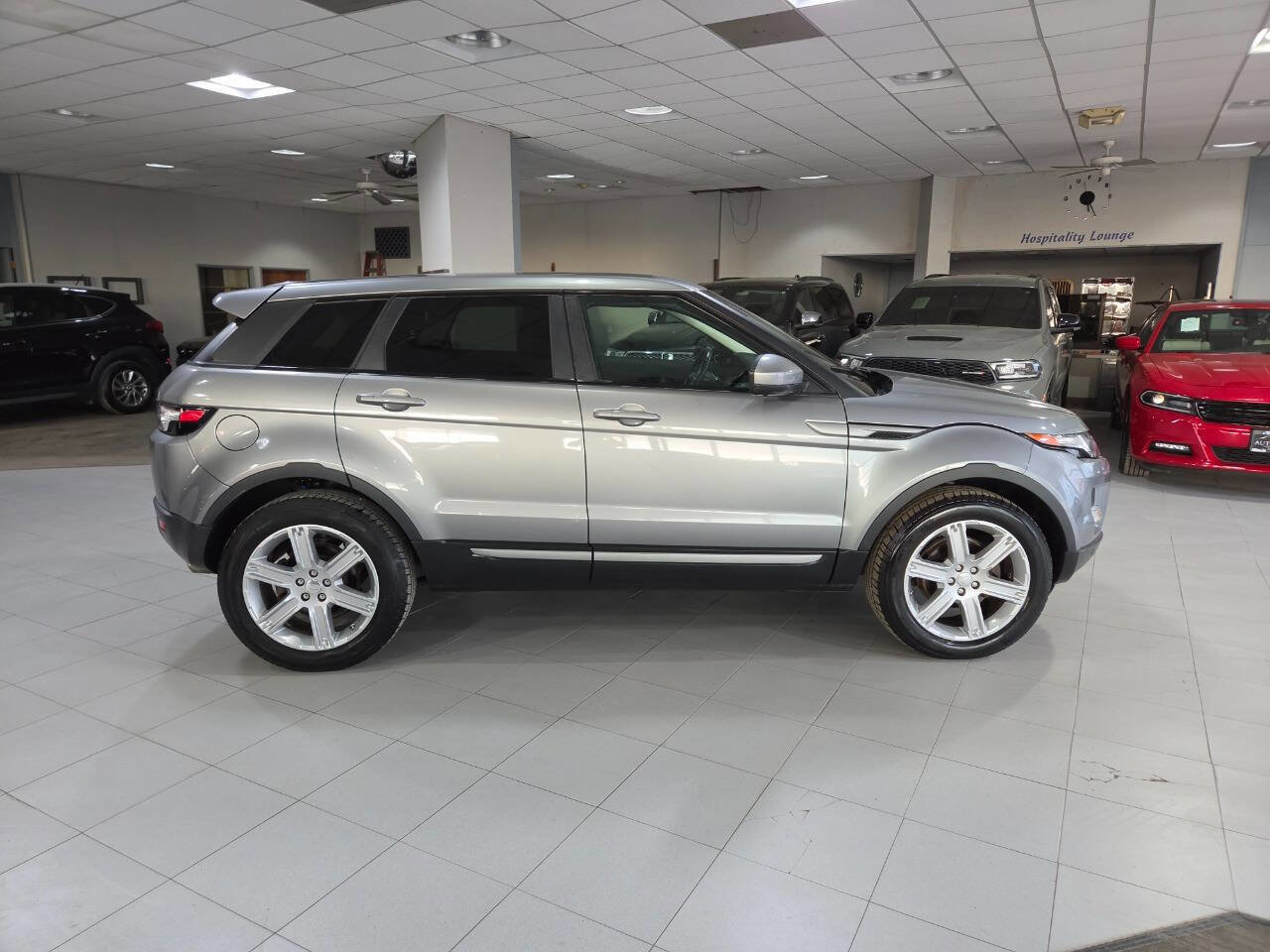 Used 2015 Land Rover Range Rover Evoque Pure Plus AWD/4WD image 8