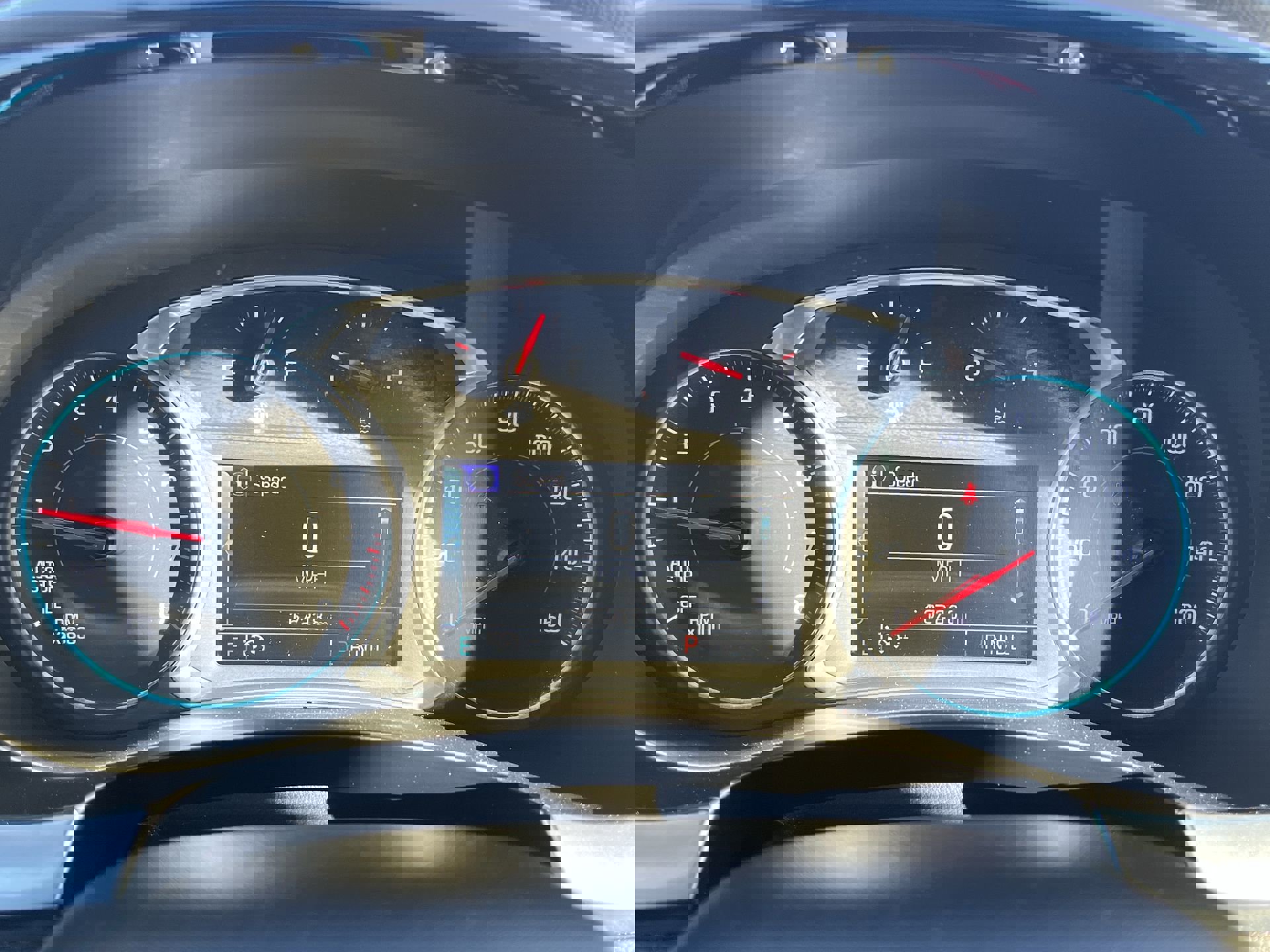 Used 2019 Chevrolet Traverse LT image 12