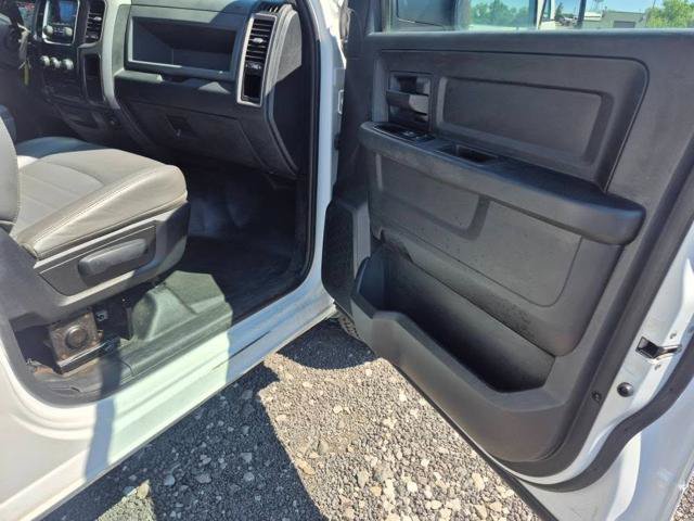 Used 2015 RAM 2500 Tradesman RWD image 11