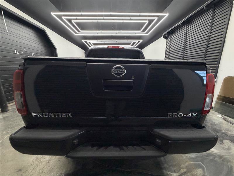 Used 2012 Nissan Frontier PRO-4X AWD/4WD image 5