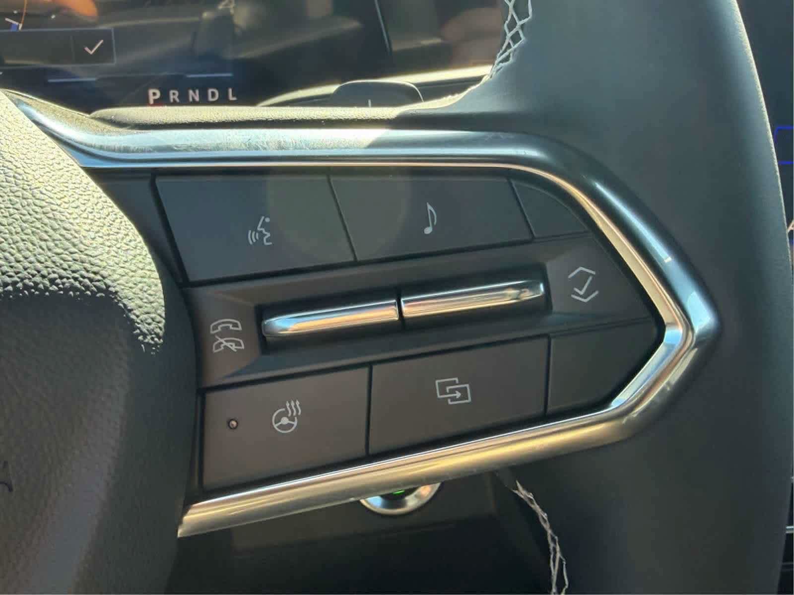 New 2027 Chevrolet Traverse LT w/ Enhanced Driving Package FWD image 10