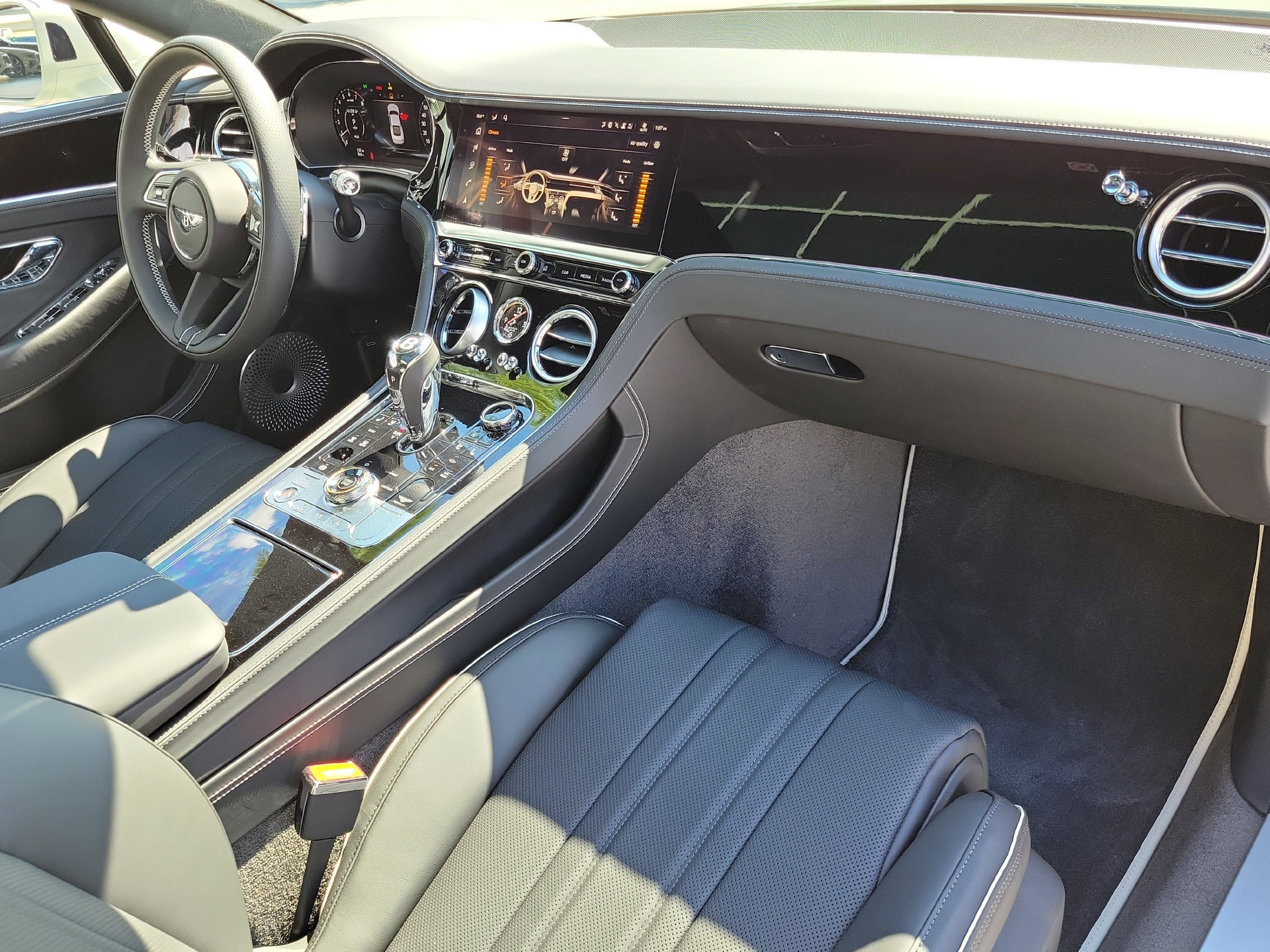 New 2026 Bentley Continental GT AWD/4WD image 3