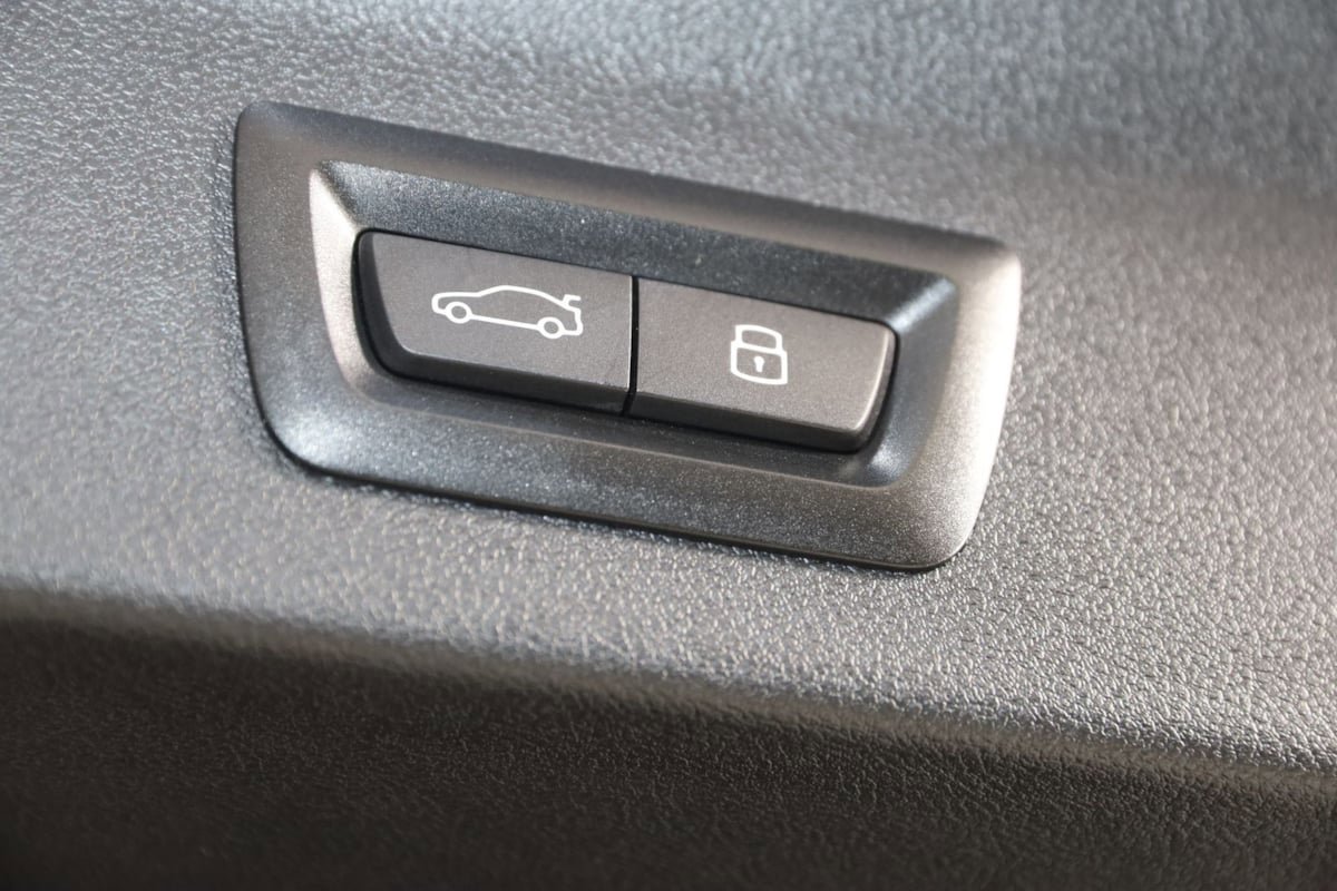 Used 2023 BMW X3 M40i image 54