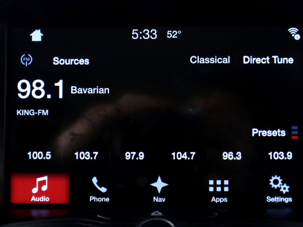 Used 2016 Ford C-MAX SE w/ Equipment Group 203A image 16