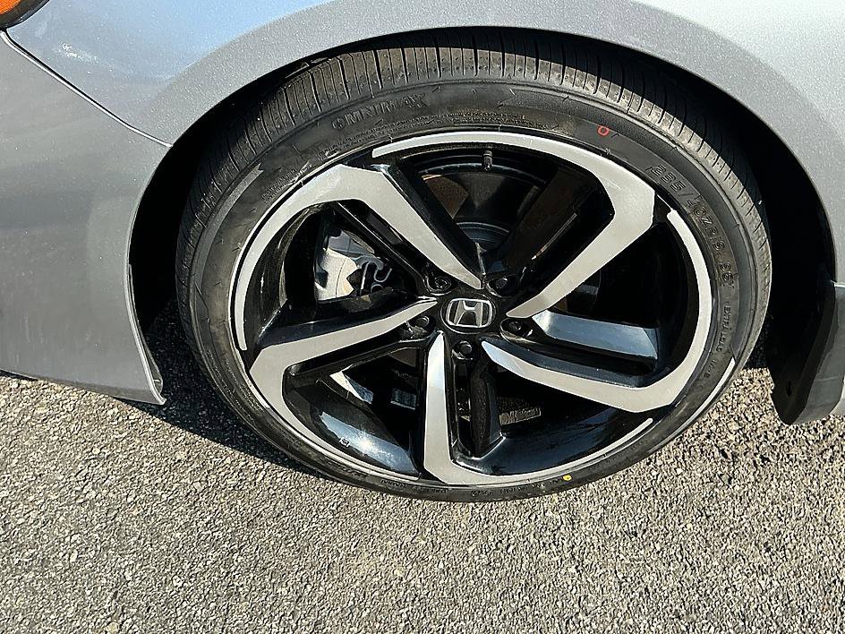 Used 2022 Honda Accord Sport image 7