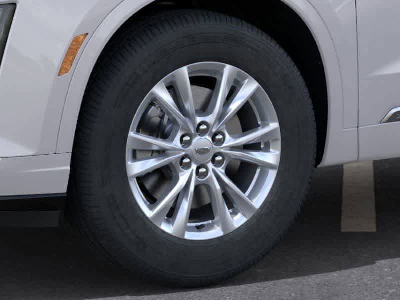New 2025 Cadillac XT6 Luxury image 9