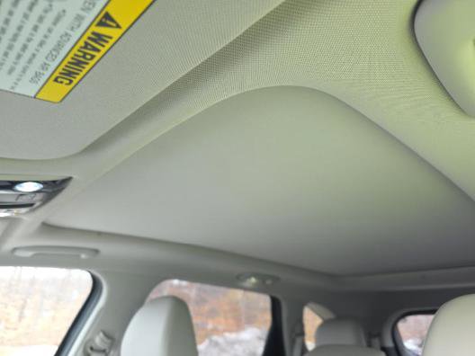 Used 2025 Kia Sorento S w/ Panoramic Sunroof Package FWD image 8