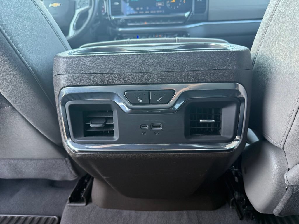 Used 2025 Chevrolet Silverado 2500 LTZ w/ LTZ Convenience Package AWD/4WD image 22