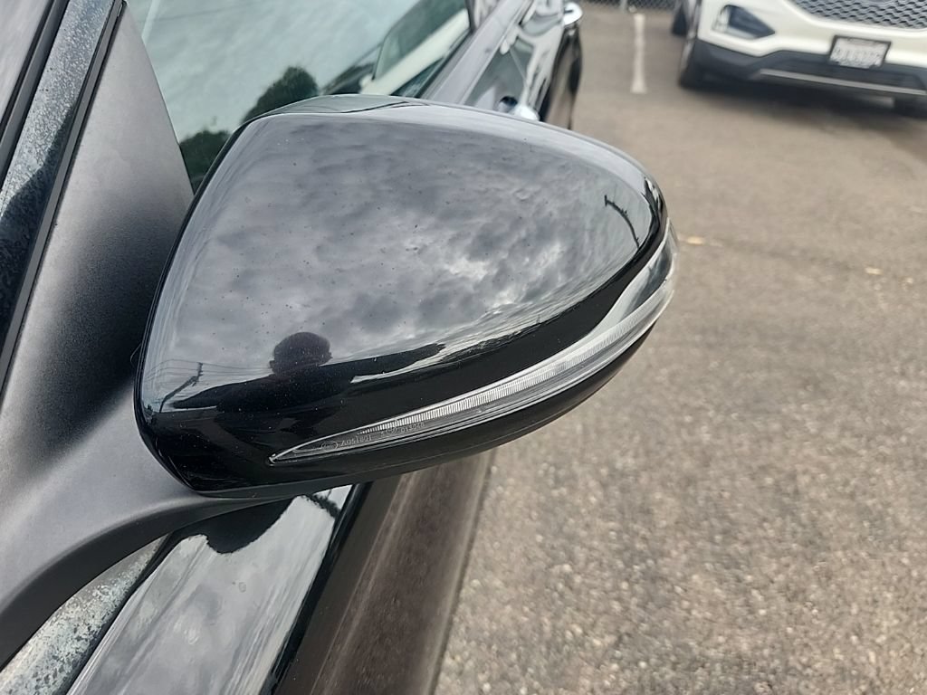 Used 2021 Mercedes-Benz C 300 Sedan image 7