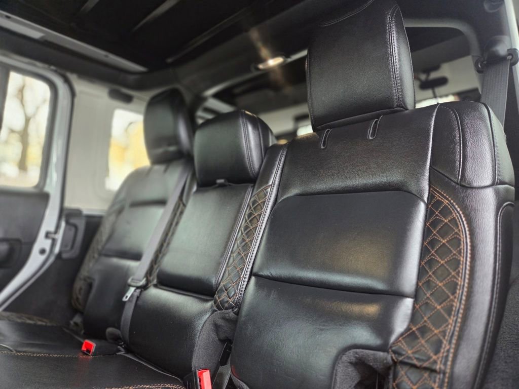 Used 2021 Jeep Wrangler Unlimited Sahara image 24