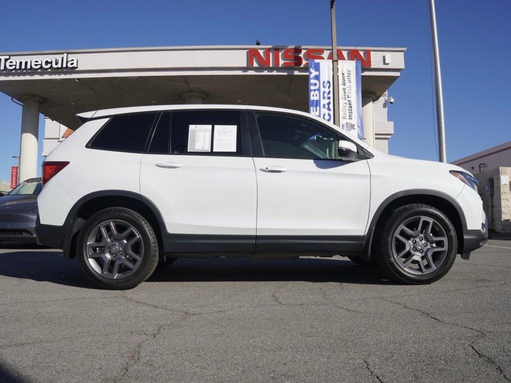 Used 2023 Honda Passport EX-L image 3