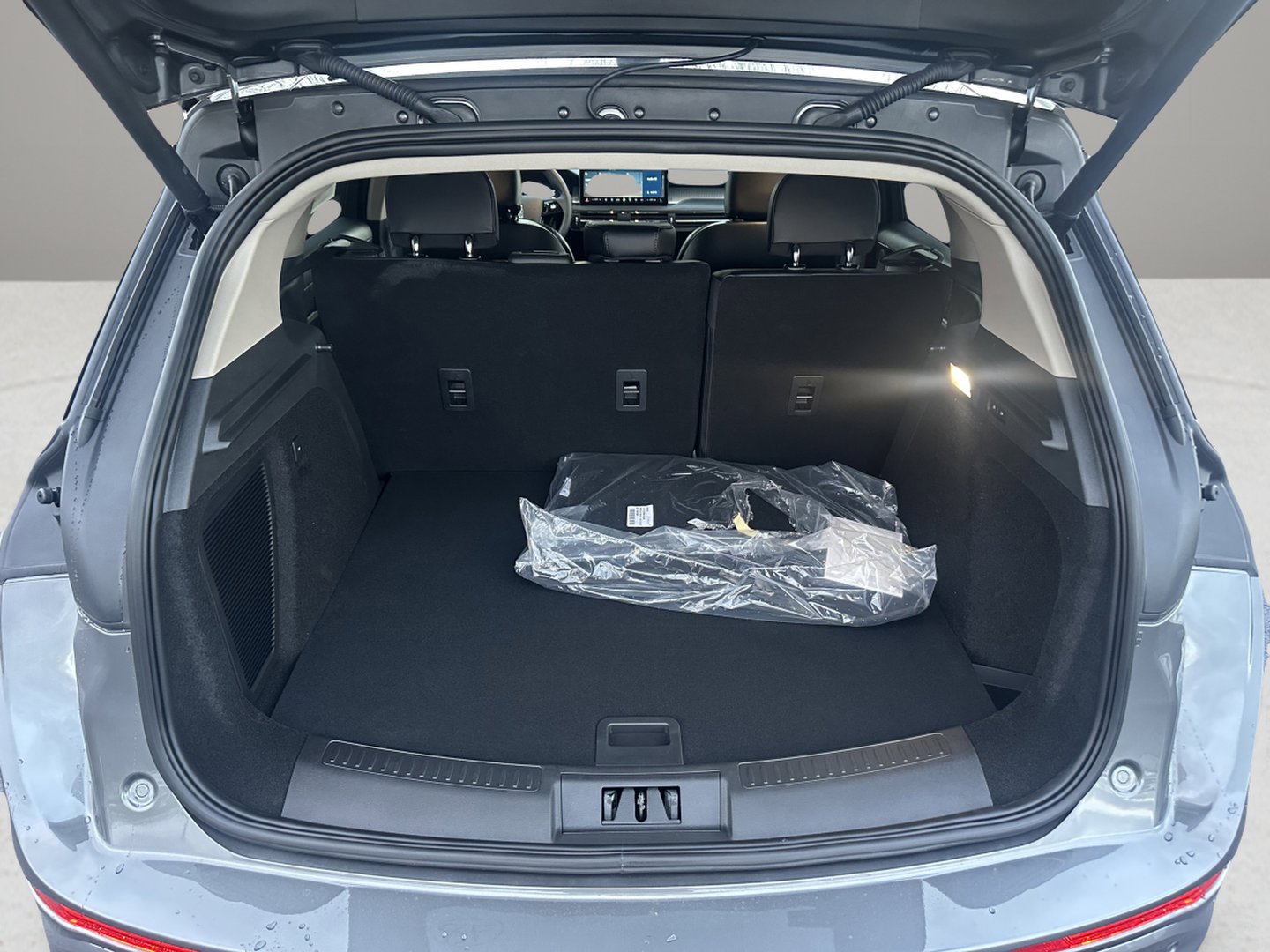 New 2026 Lincoln Corsair Premiere image 7