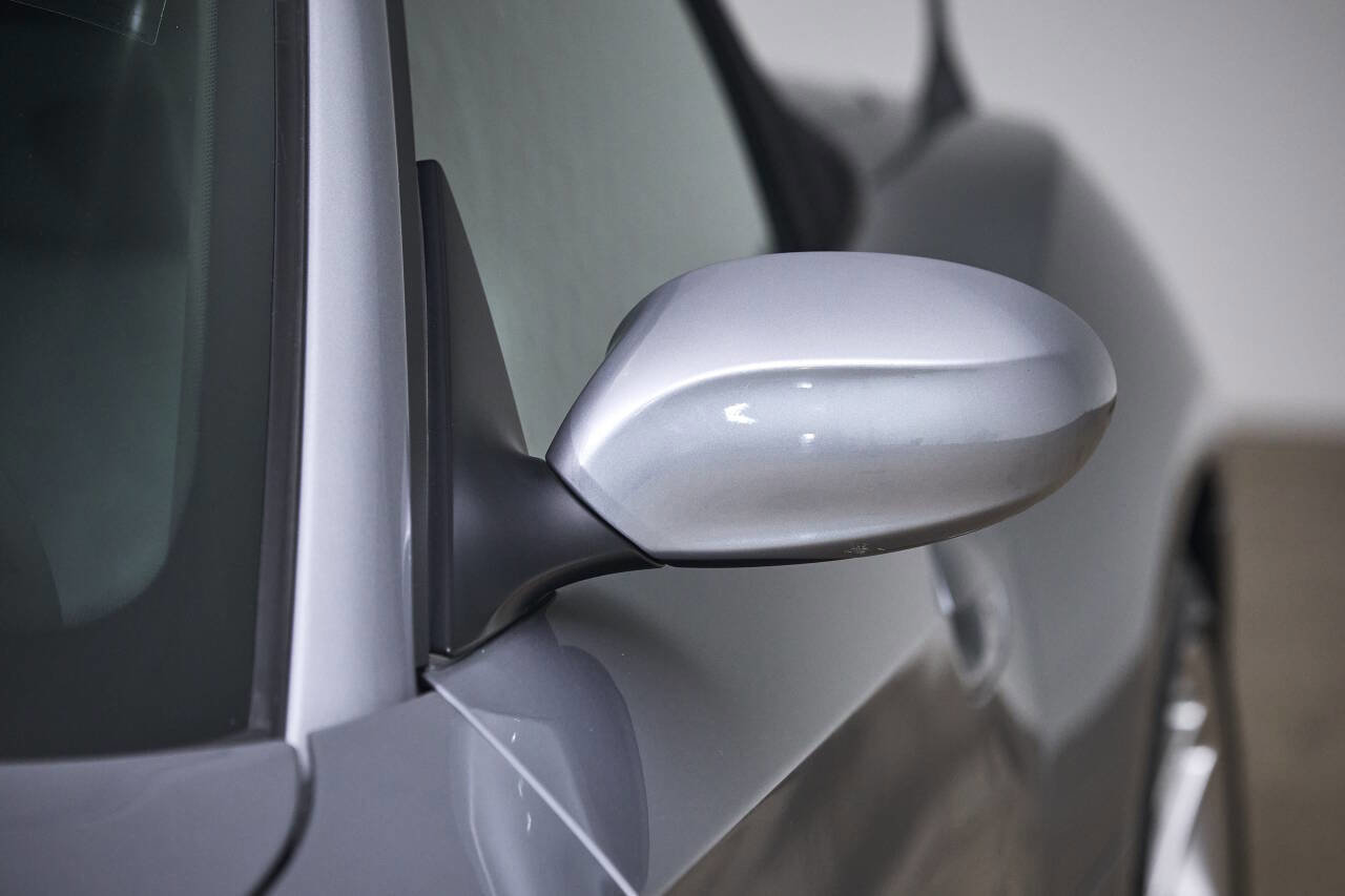 Used 2006 BMW M Roadster Base 2dr Convertible image 32