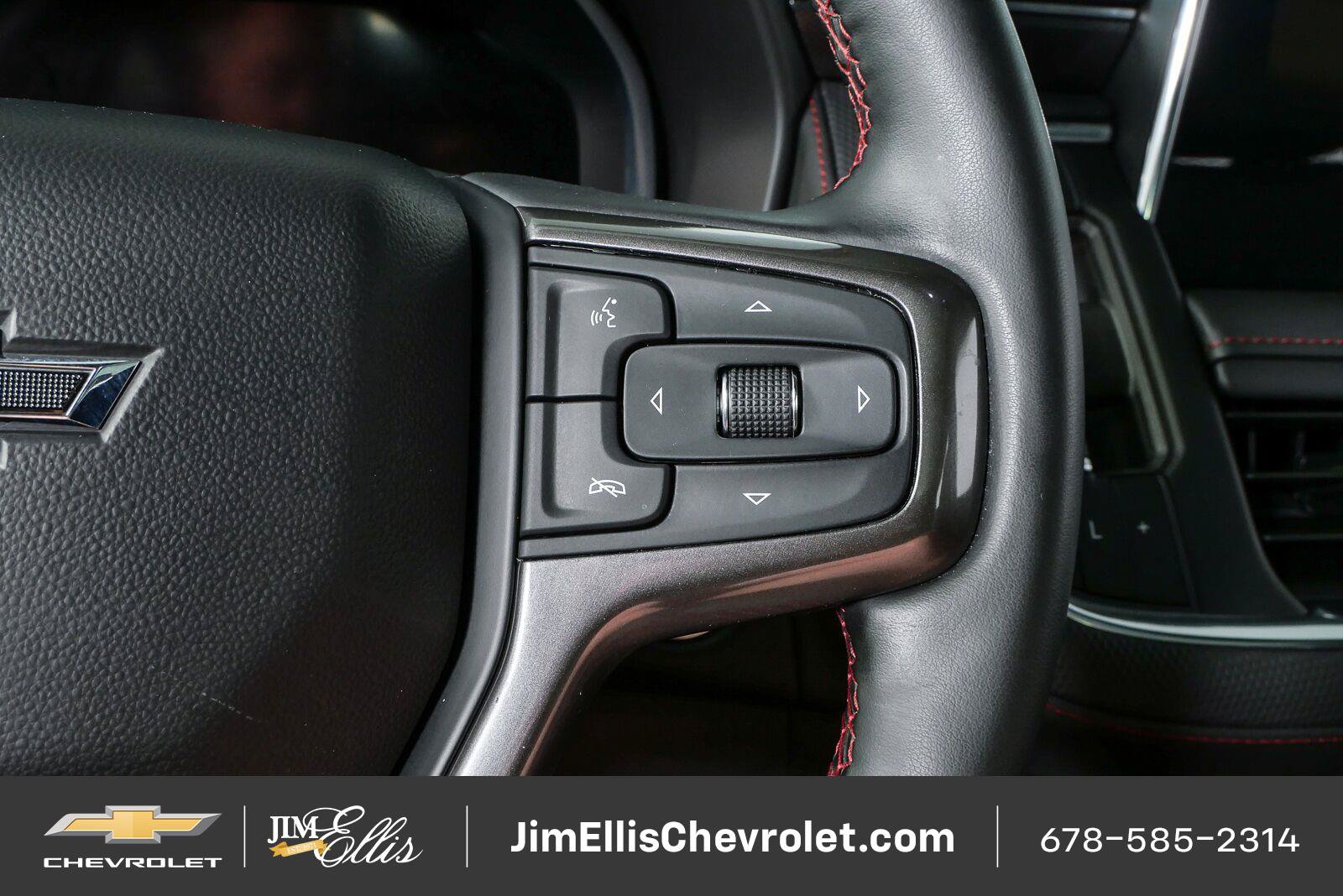 Certified 2024 Chevrolet Suburban RST w/ Luxury Package RWD image 11