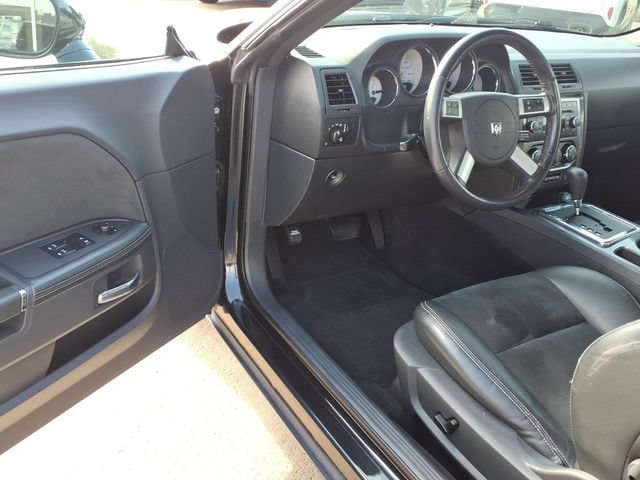 Used 2008 Dodge Challenger SRT8 RWD image 12