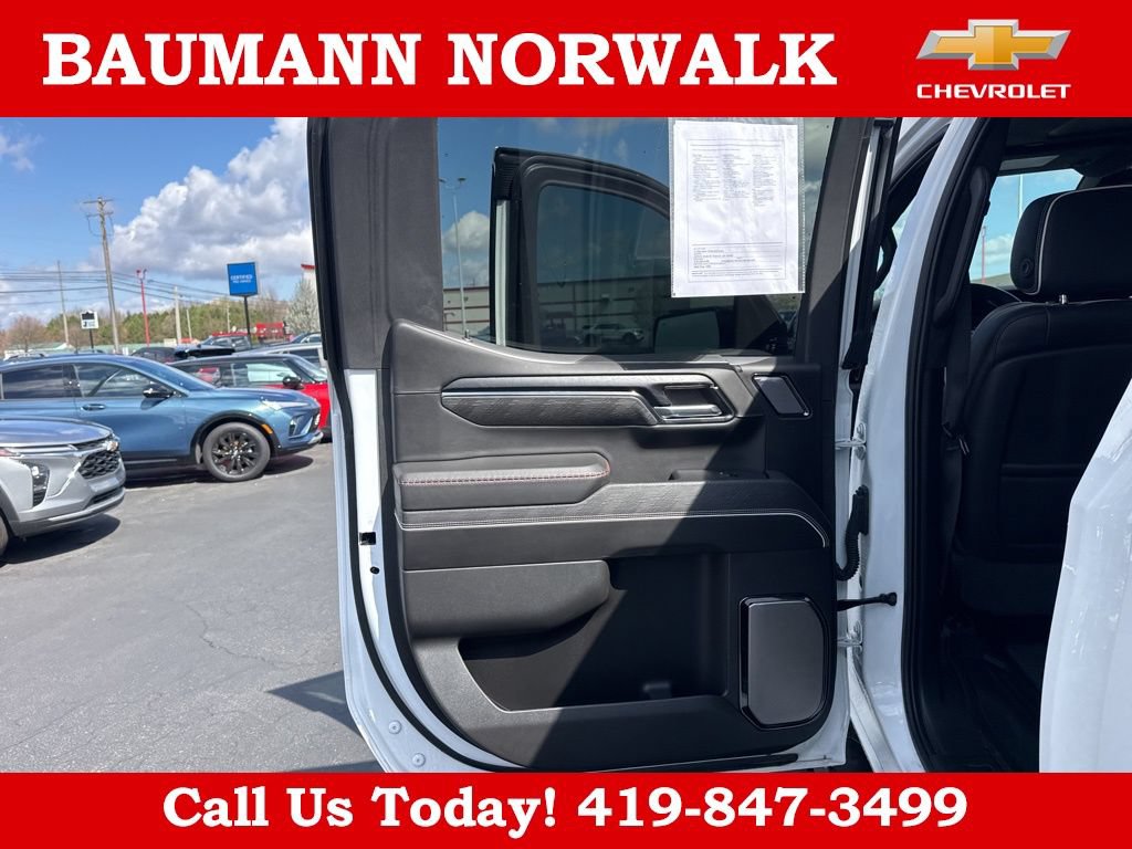 Used 2024 GMC Sierra 1500 AT4X AWD/4WD image 34
