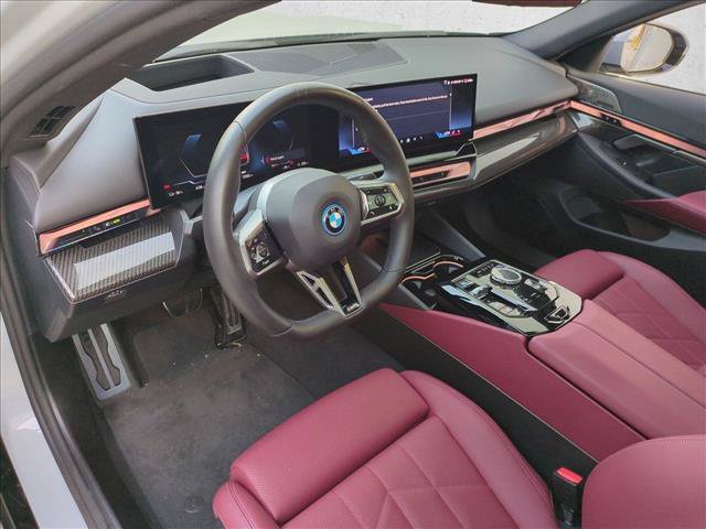 Used 2024 BMW i5 eDrive40i w/ Executive Package RWD image 10