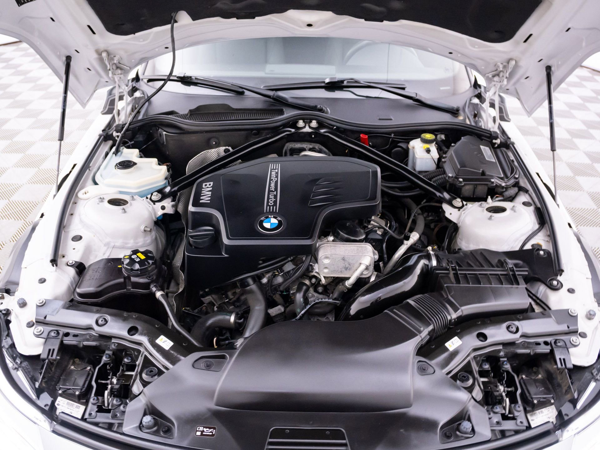 Used 2016 BMW Z4 sDrive28i image 30