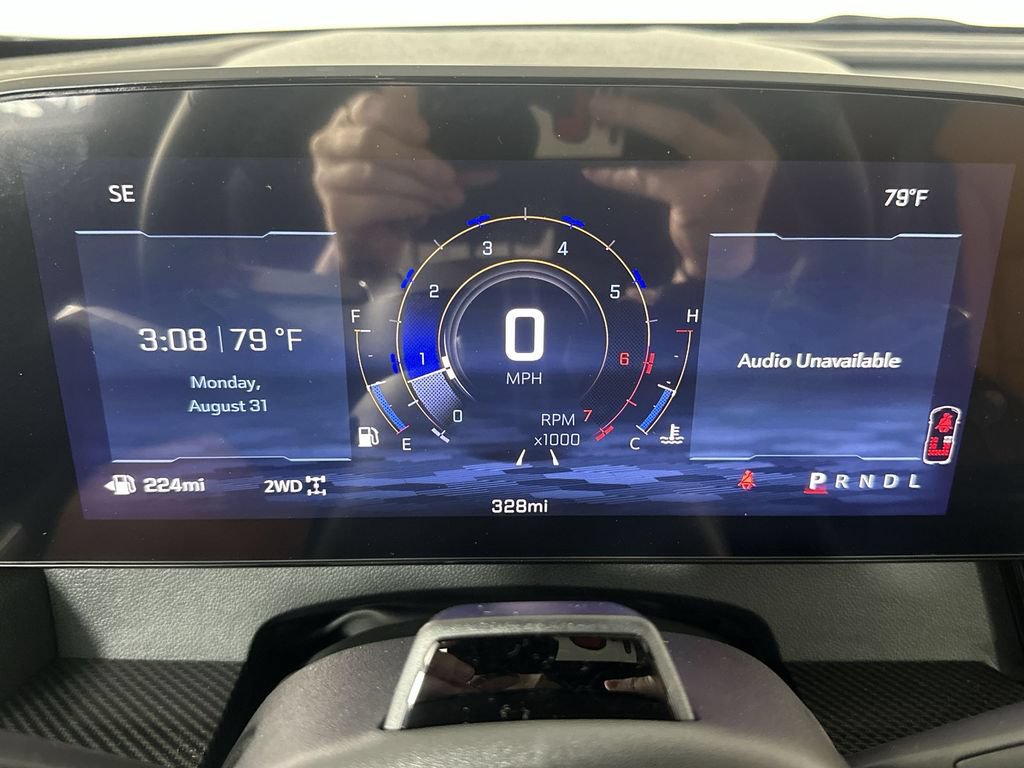 New 2027 Chevrolet Traverse Z71 w/ Enhanced Driving Package AWD/4WD image 12