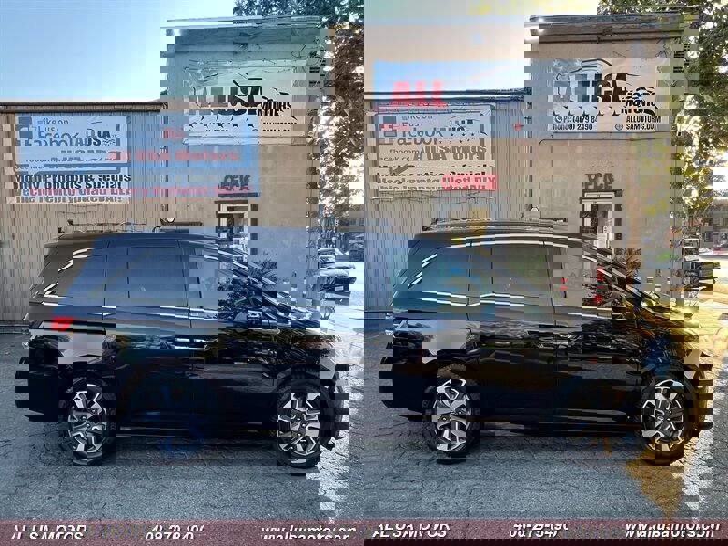 Used 2016 Honda Odyssey Touring Elite image 1