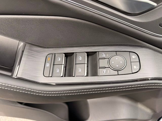 New 2026 Nissan Rogue Platinum w/ Platinum Premium Package image 11