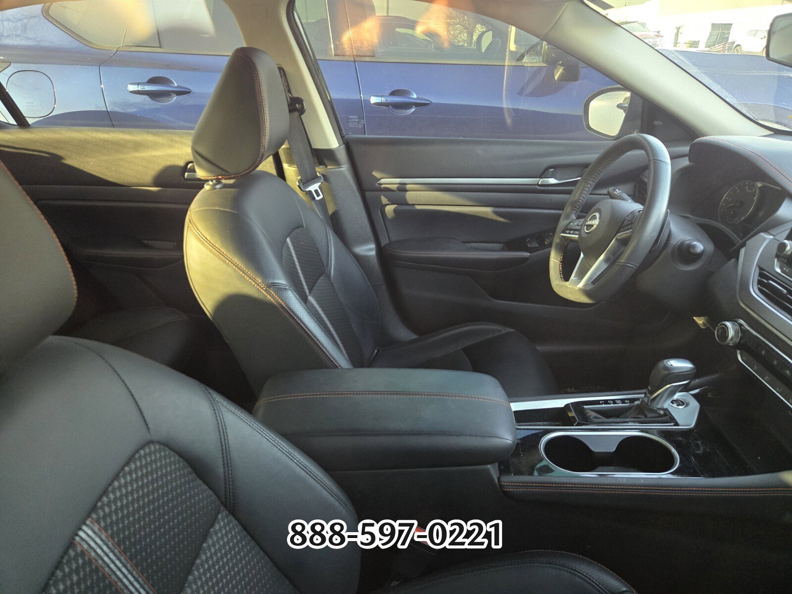 Used 2024 Nissan Altima 2.5 SR image 8