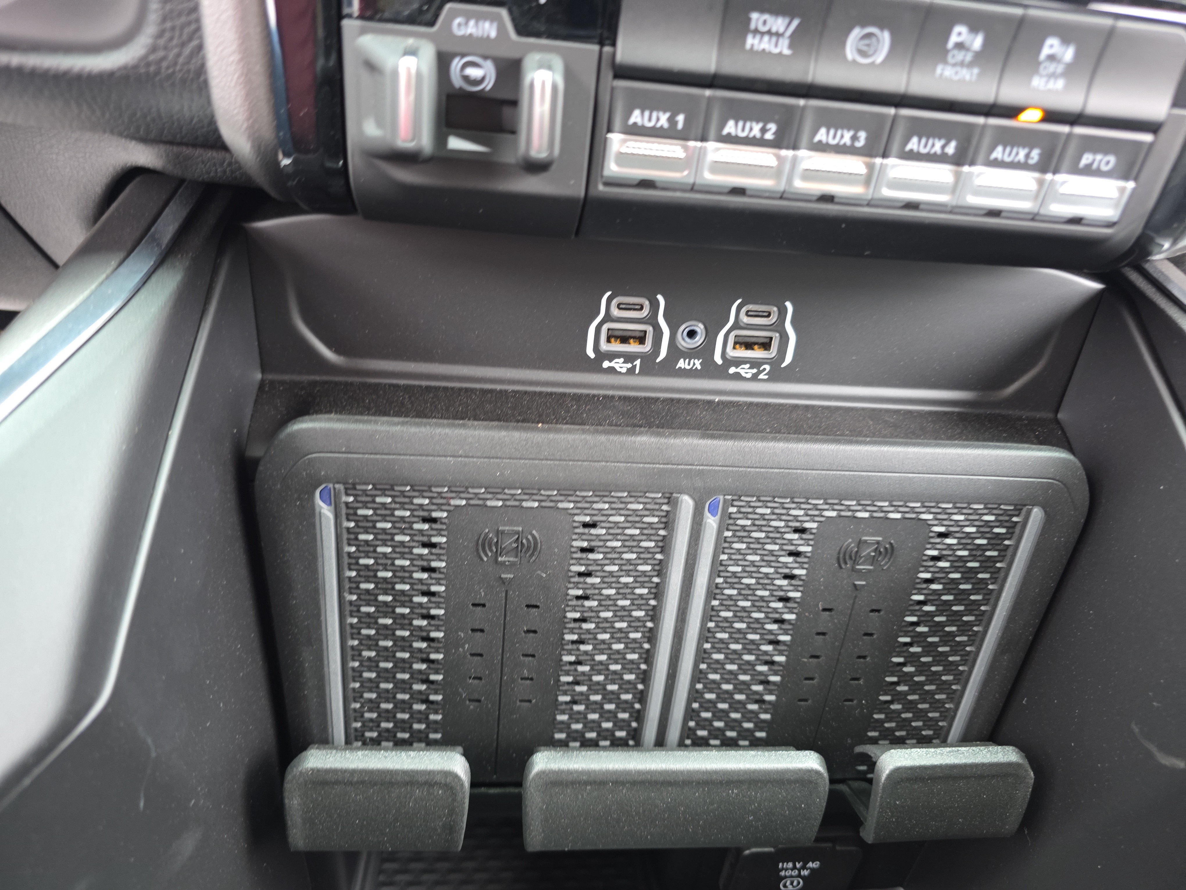 New 2027 RAM 5500 4x4 Crew Cab image 10