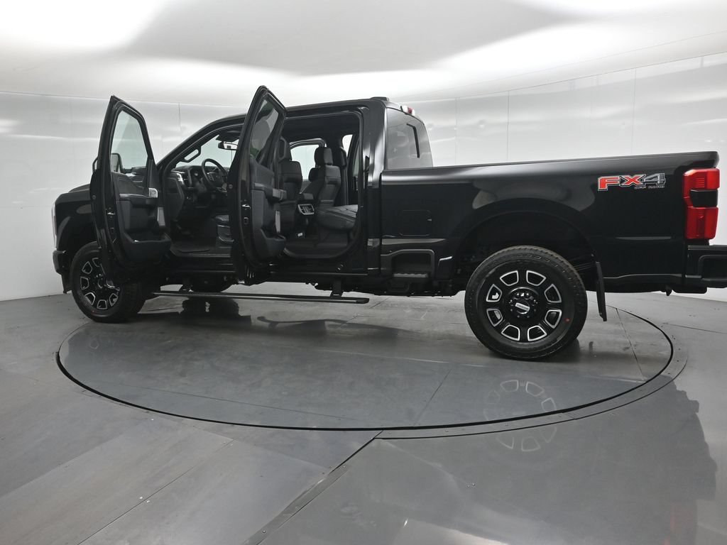 New 2026 Ford F250 Platinum AWD/4WD image 32