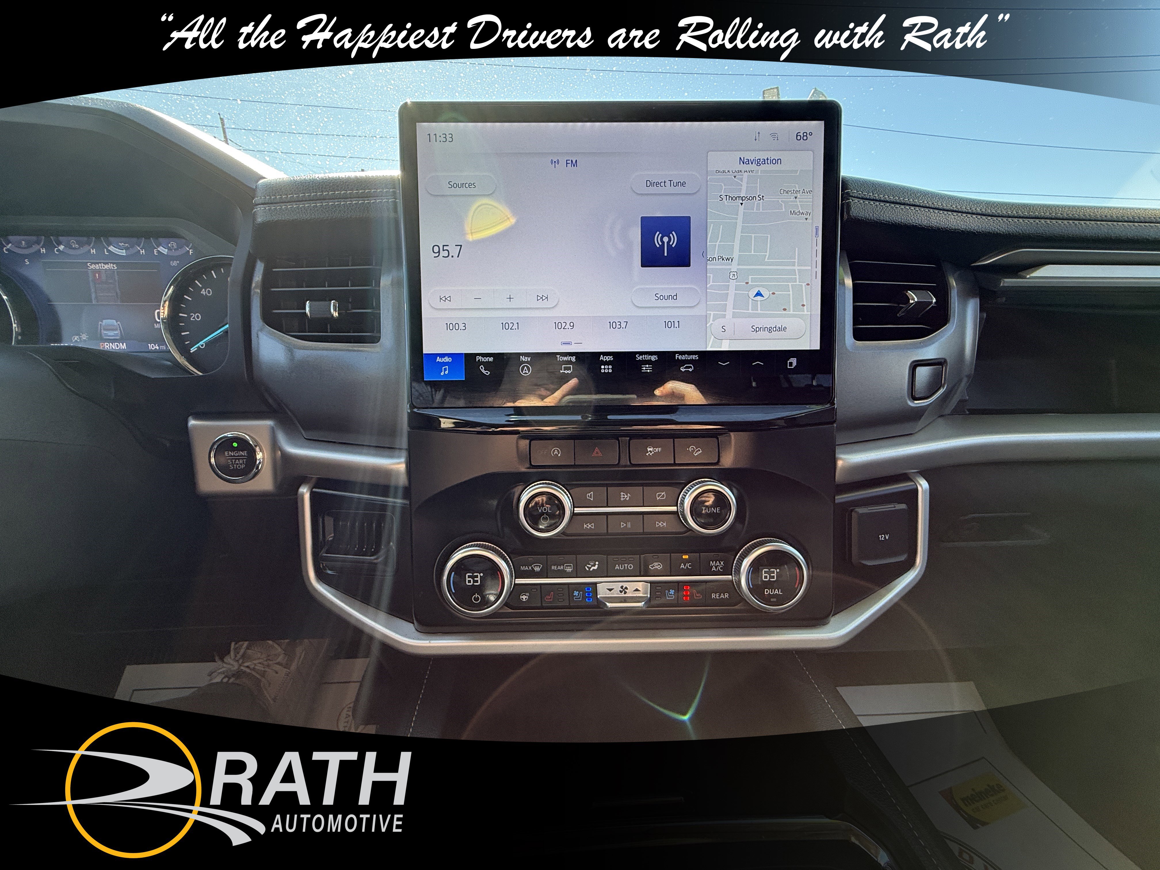 Used 2024 Ford Expedition XLT image 17