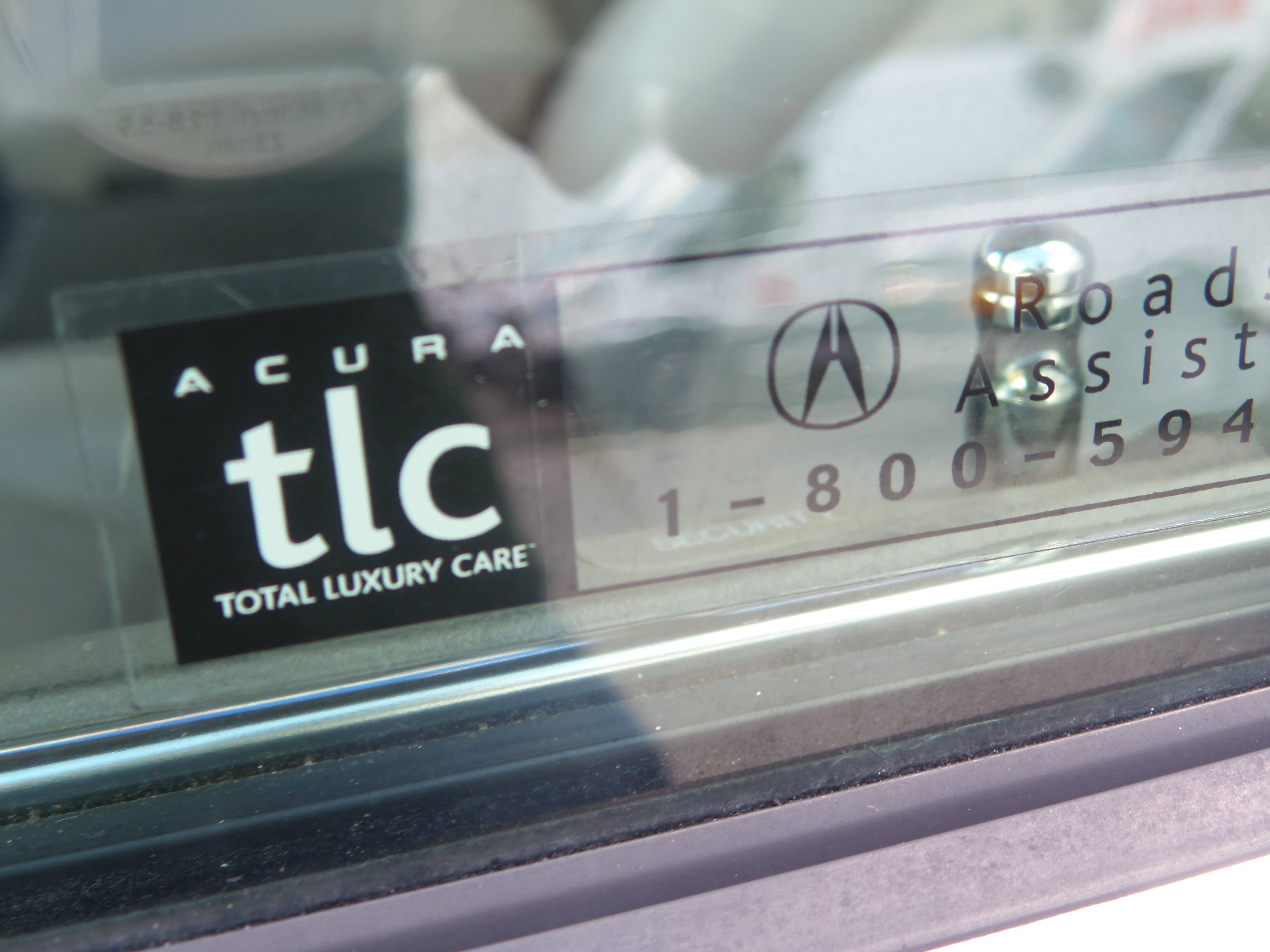 Used 2004 Acura RL image 17