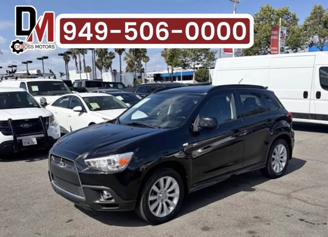 Used 2011 Mitsubishi Outlander Sport SE FWD image 1