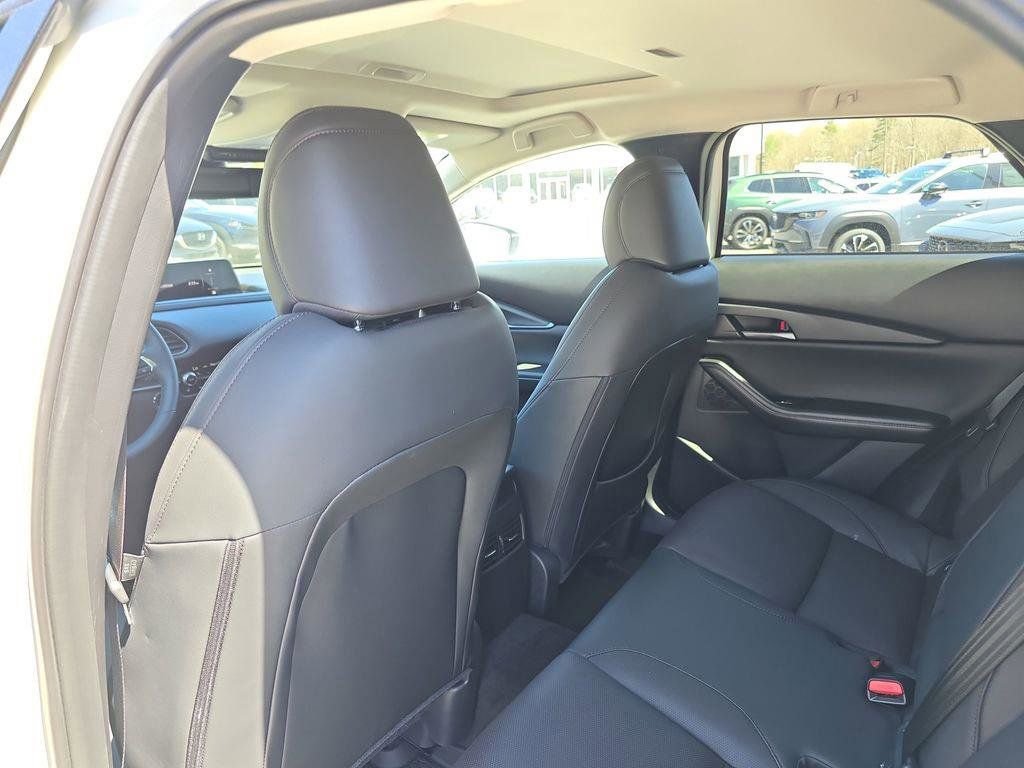 New 2026 MAZDA CX-30 2.5 Turbo w/ Premium Plus Pkg image 17