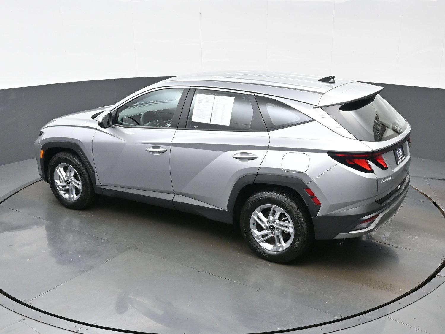 Used 2026 Hyundai Tucson SE FWD image 34