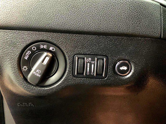 Used 2017 Dodge Charger SXT w/ Plus Group image 23