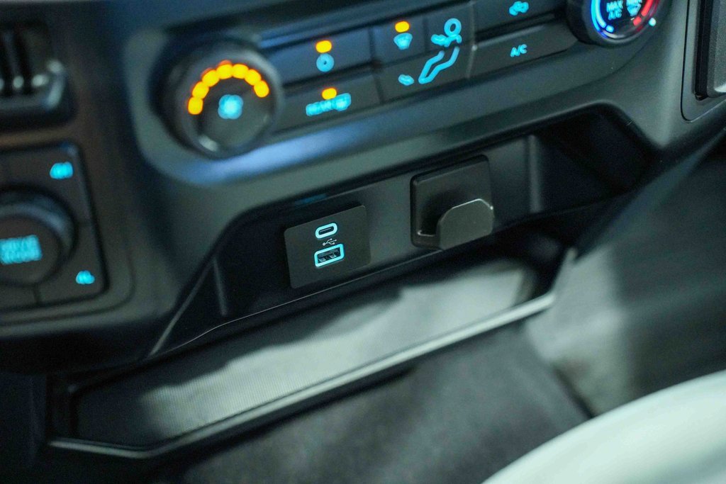 Used 2023 Ford F150 XLT image 35