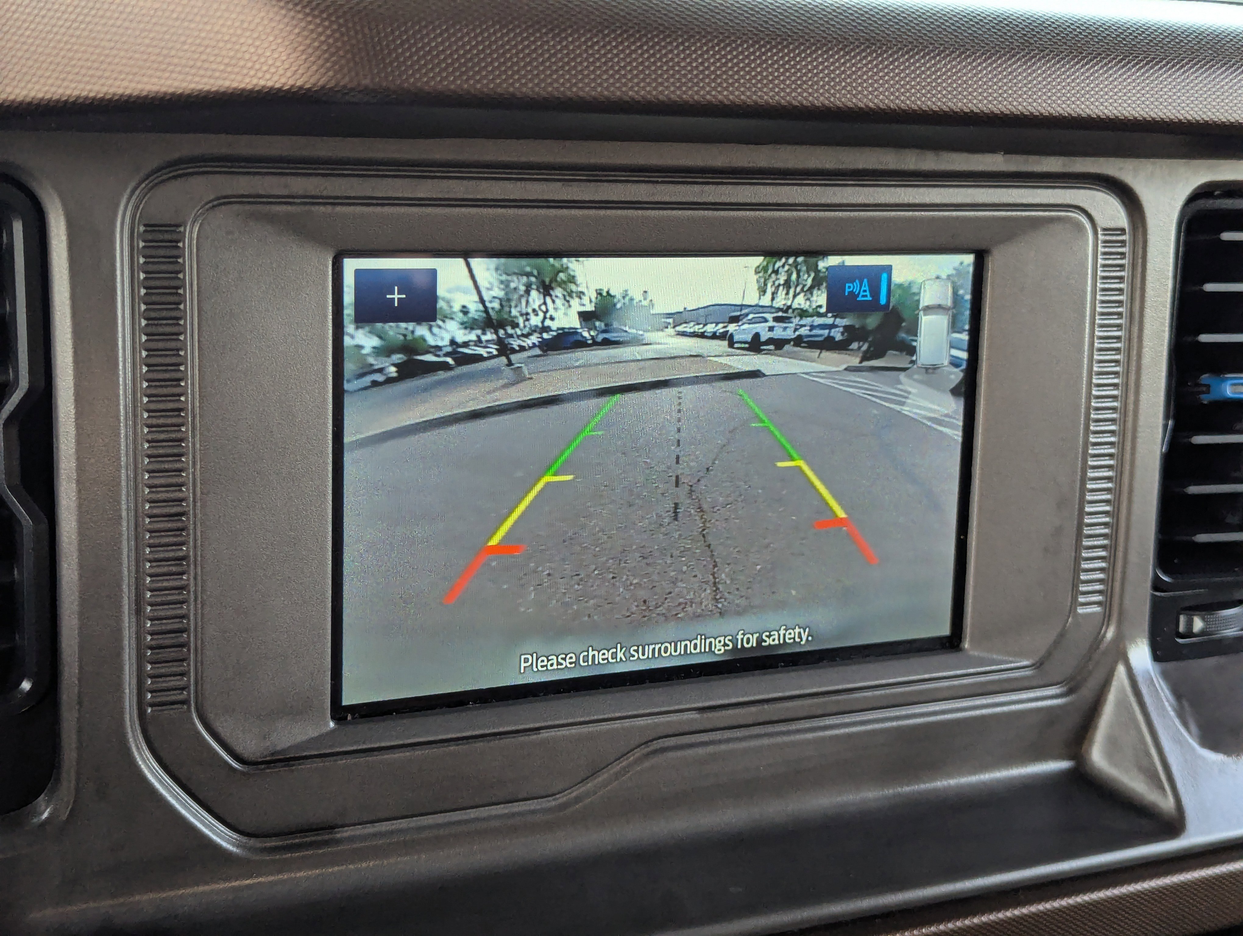 Used 2023 Ford Bronco Outer Banks image 26