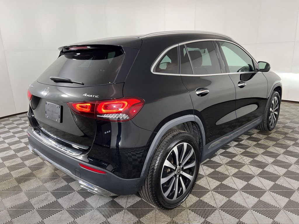 Certified 2022 Mercedes-Benz GLA 250 4MATIC image 18
