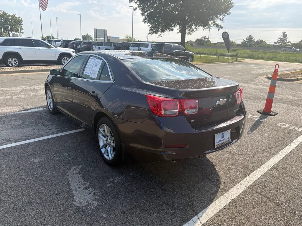 Used 2015 Chevrolet Malibu LT w/ Power Convenience Package FWD image 11