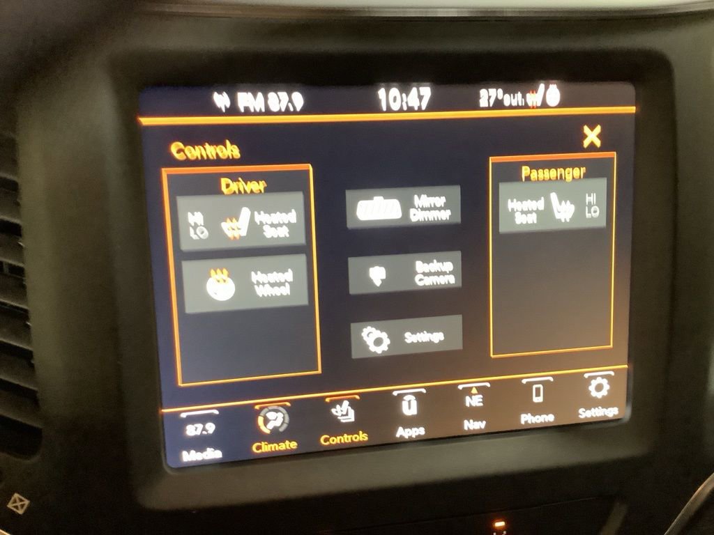 Used 2023 Jeep Cherokee Altitude Lux image 36