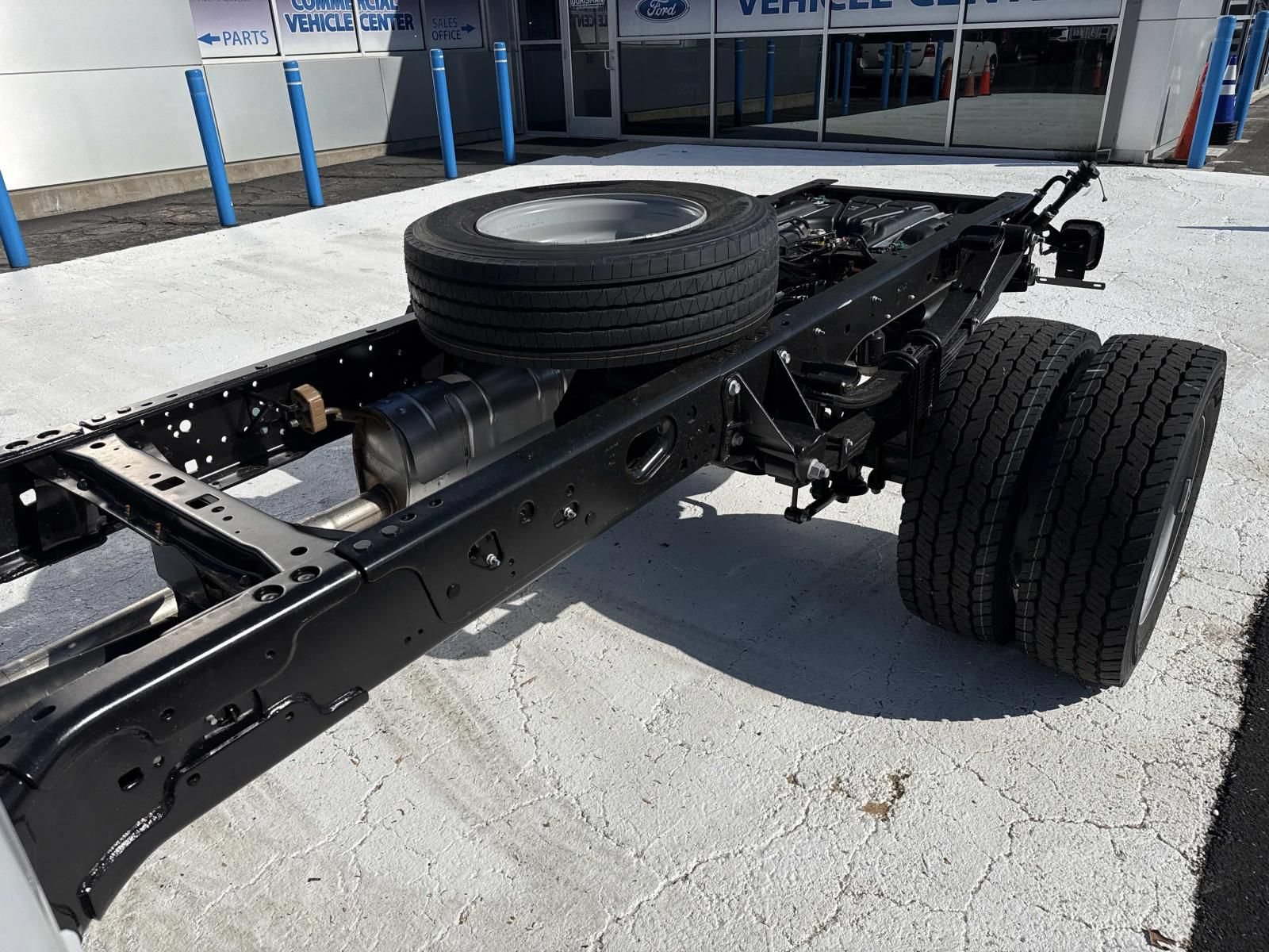 New 2026 Ford F600 4x4 Regular Cab Super Duty w/ XL Chrome Package image 11